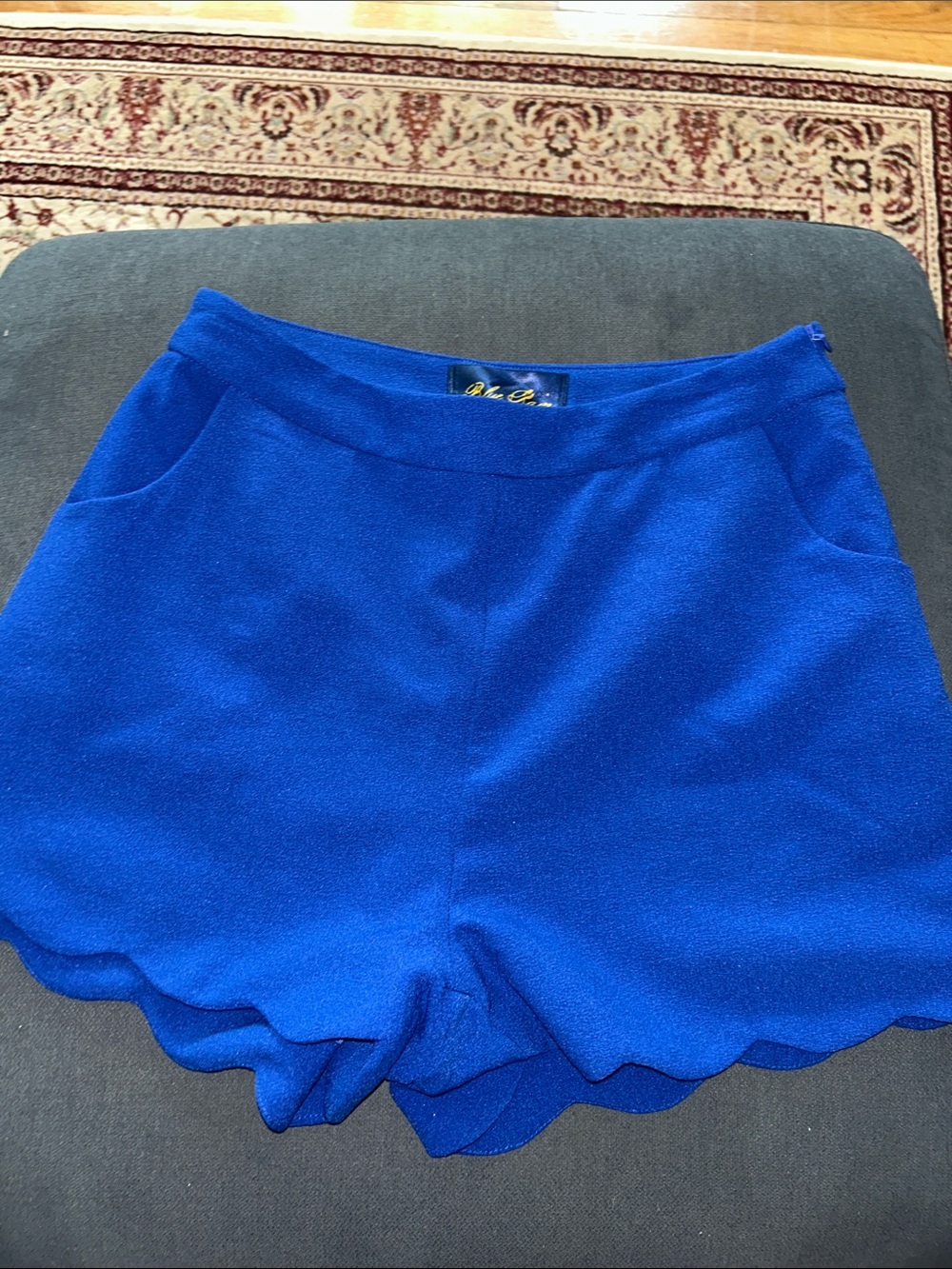 Women's Scallop Hem High-Waist Shorts - Blue